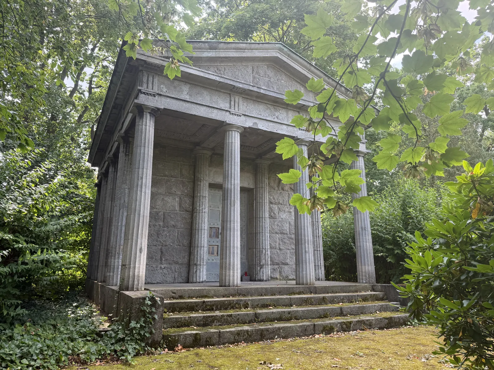 Historisches Mausoleum auf dem evangelischen Friedhof Dülmen