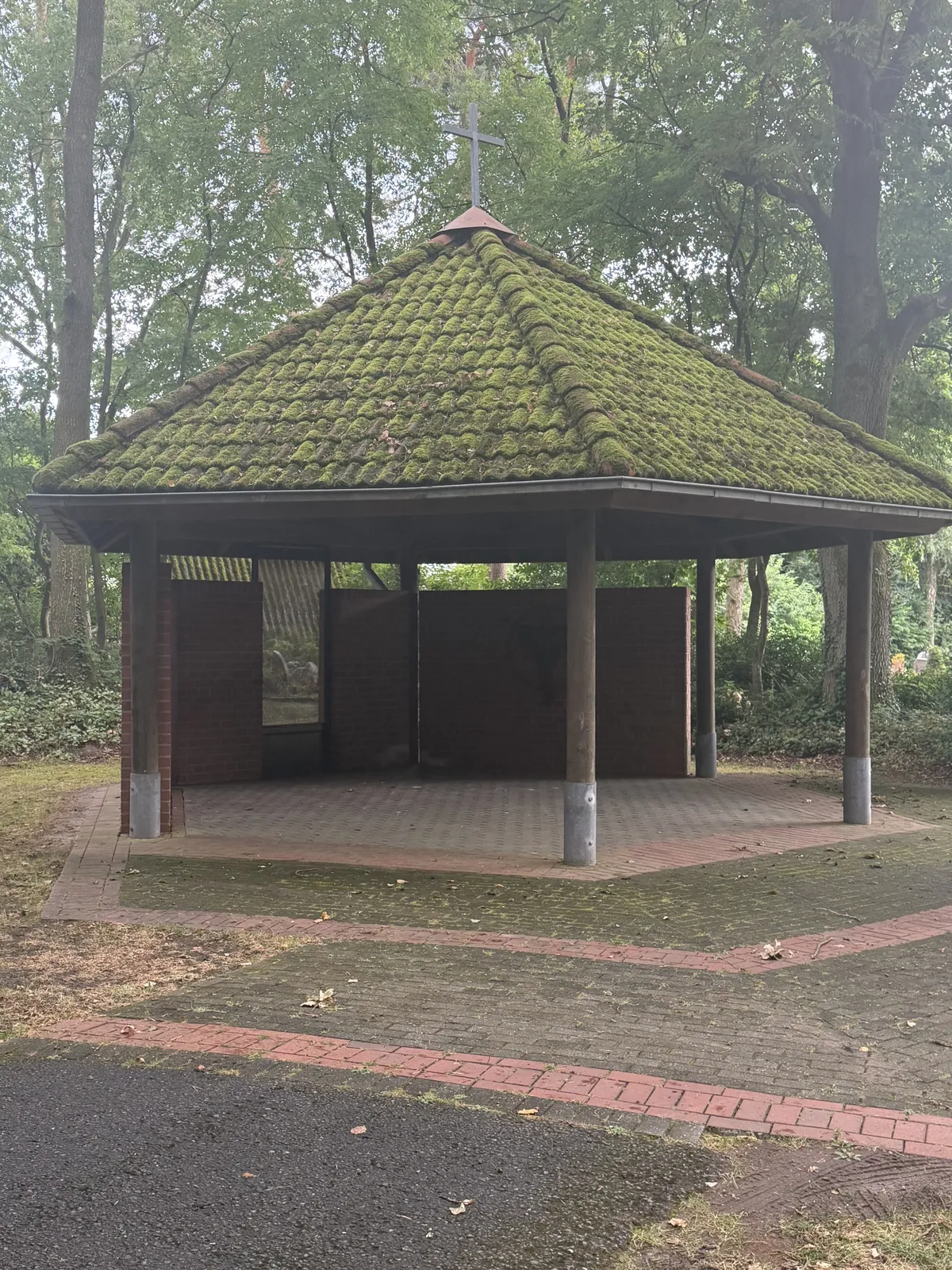 Aussegnungsstätte auf dem Friedhof Hausdülmen