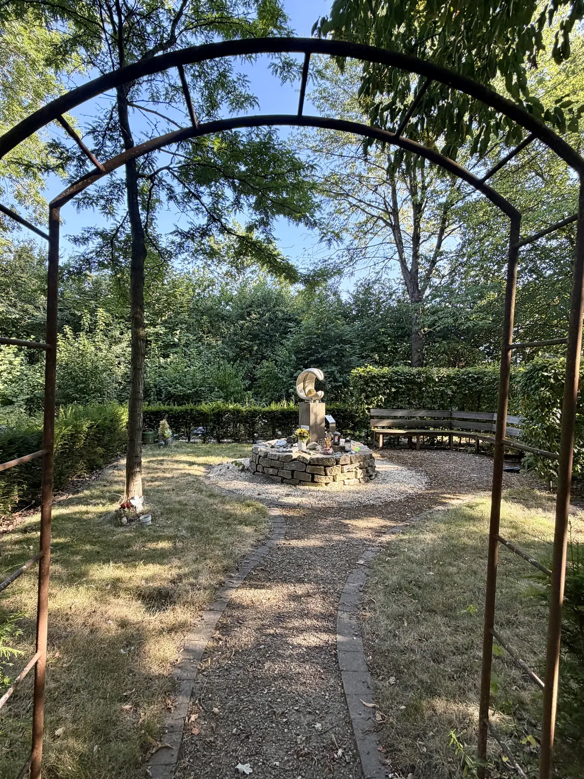 Laubenbogen auf dem Friedhof Lüdinghausen